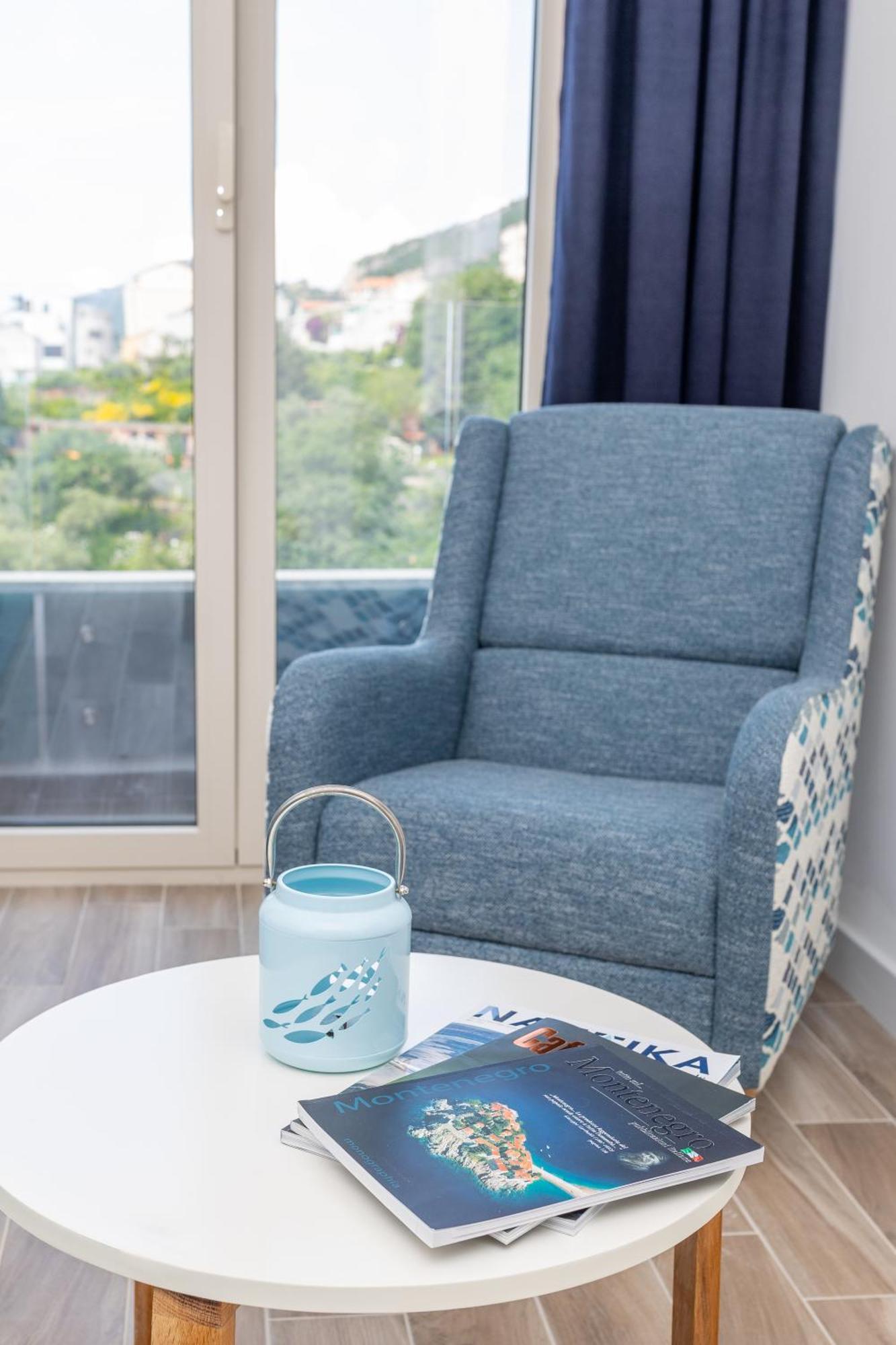 La Barca Apartments เบชิชิ ภายนอก รูปภาพ