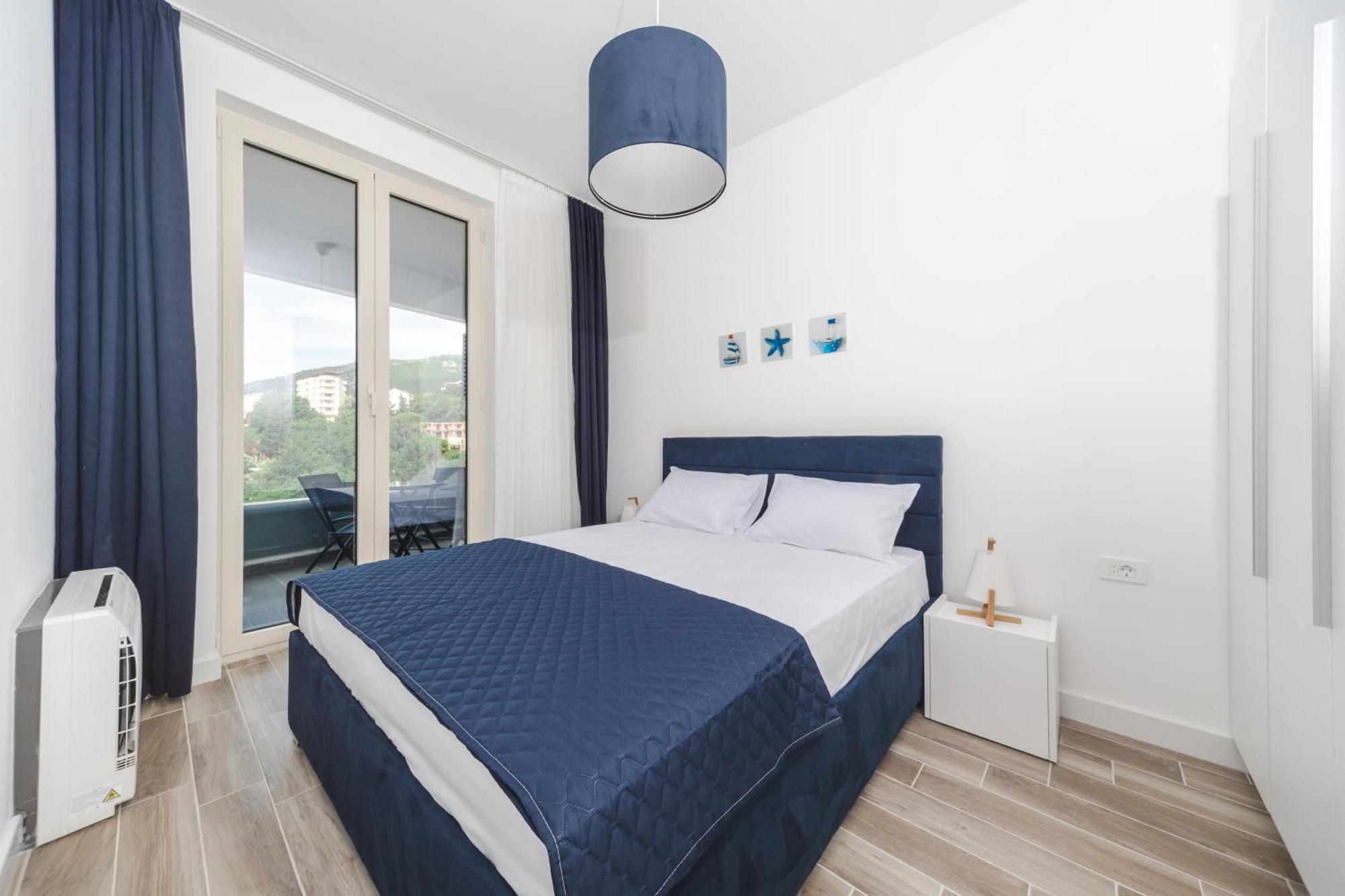 La Barca Apartments เบชิชิ ภายนอก รูปภาพ