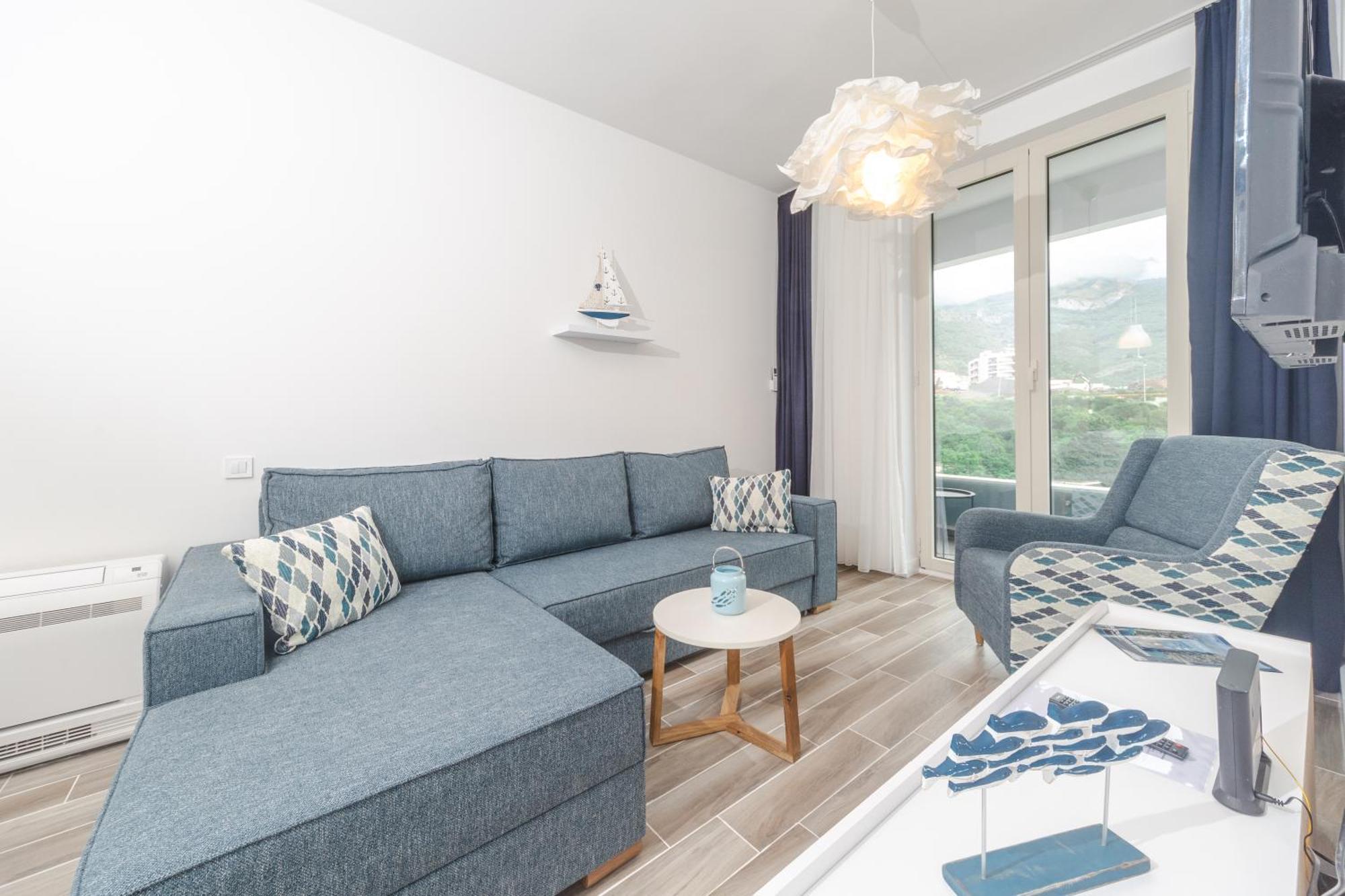 La Barca Apartments เบชิชิ ภายนอก รูปภาพ